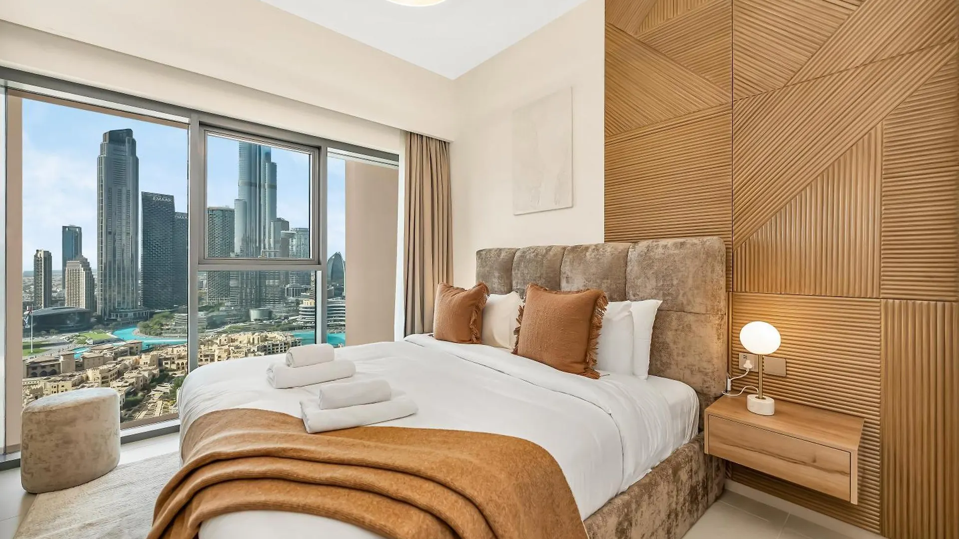 Apartment 2Bdr Apt Led Side Burj Khalifa Views Opposite Dubai Mall