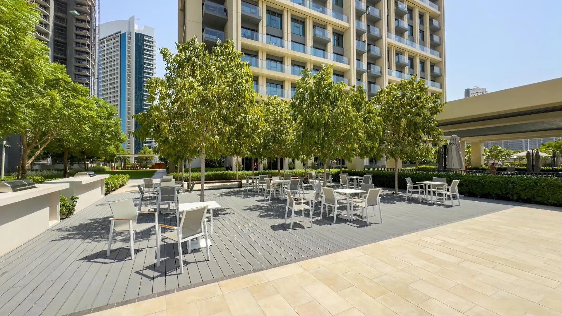 2Bdr Apt Led Side Burj Khalifa Views Opposite Dubai Mall Apartment