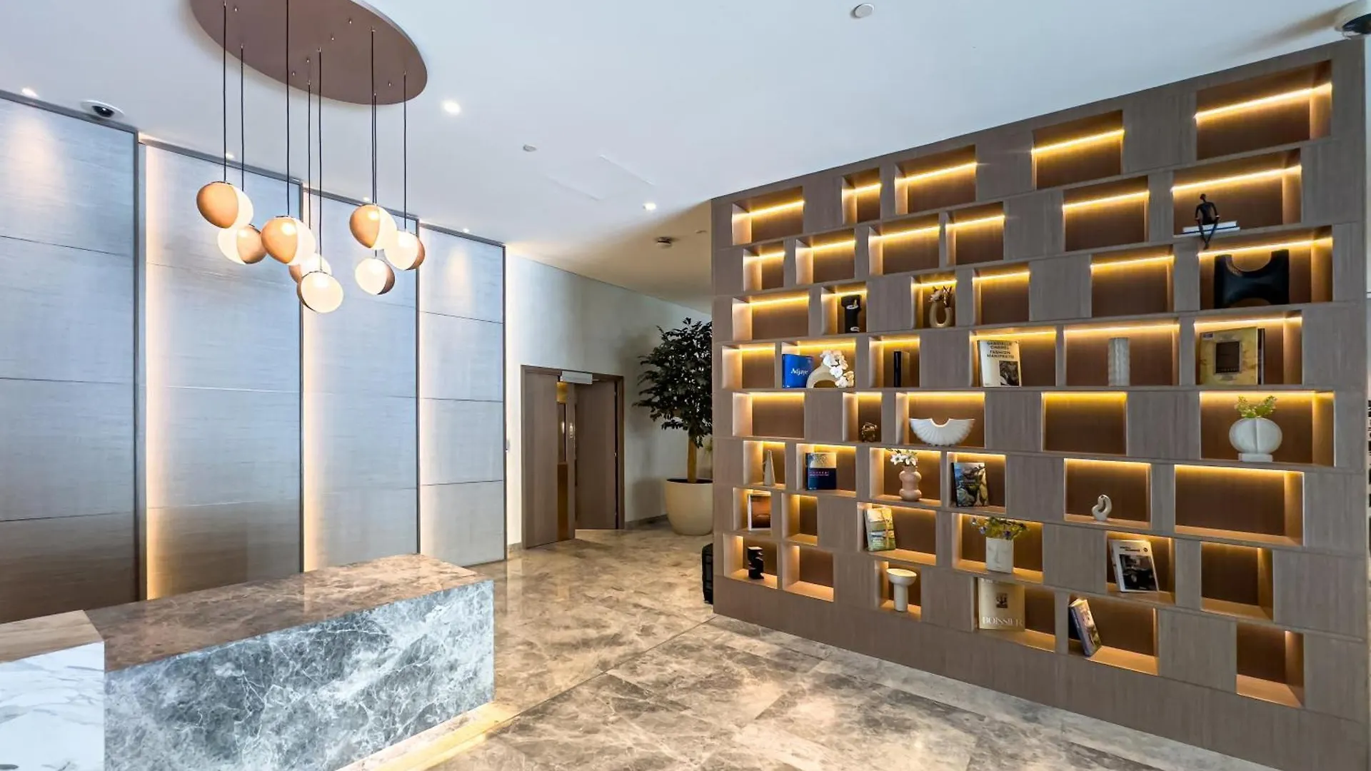 2Bdr Apt Led Side Burj Khalifa Views Opposite Dubai Mall Apartment