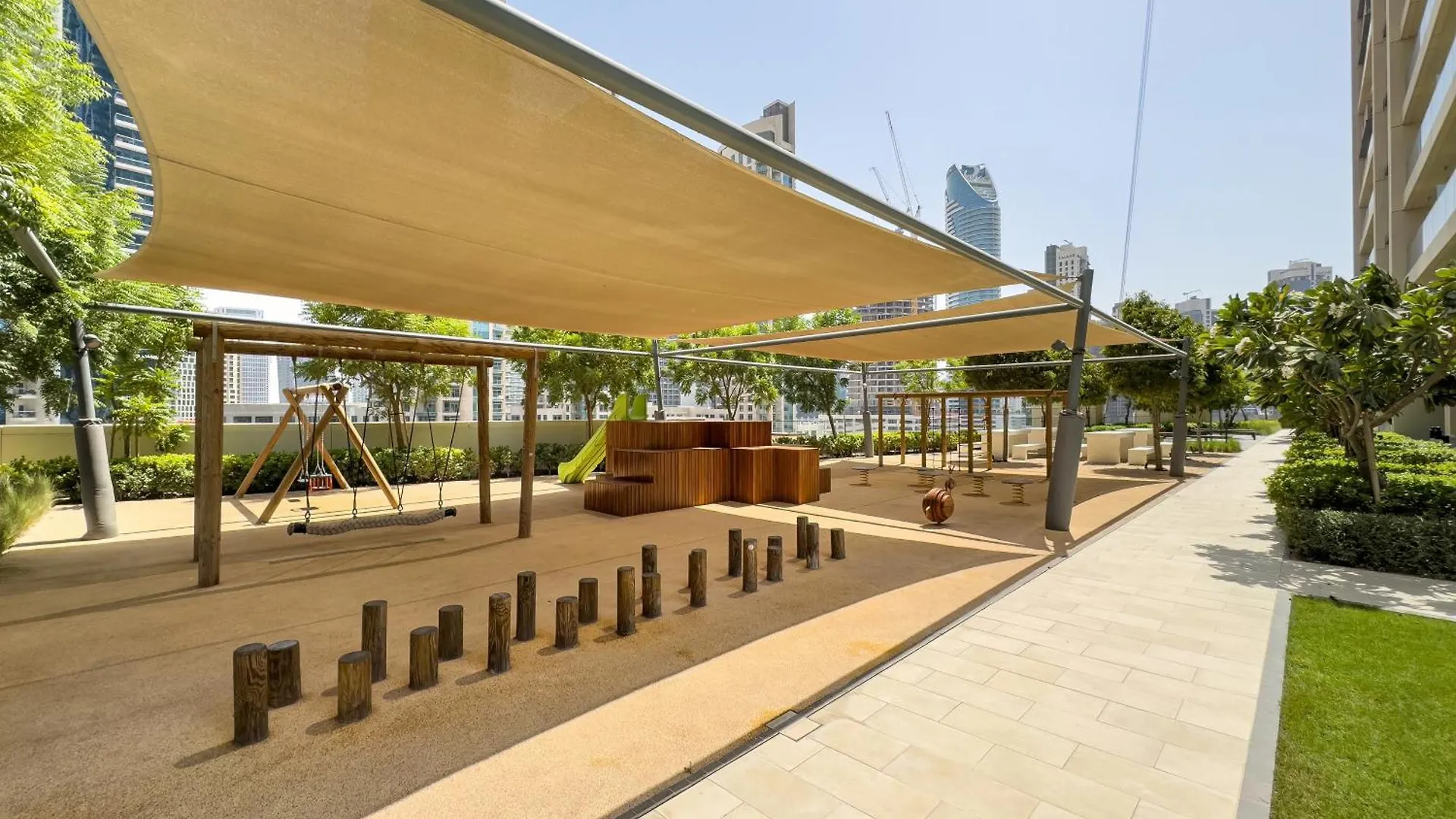 2Bdr Apt Led Side Burj Khalifa Views Opposite Dubai Mall Apartment