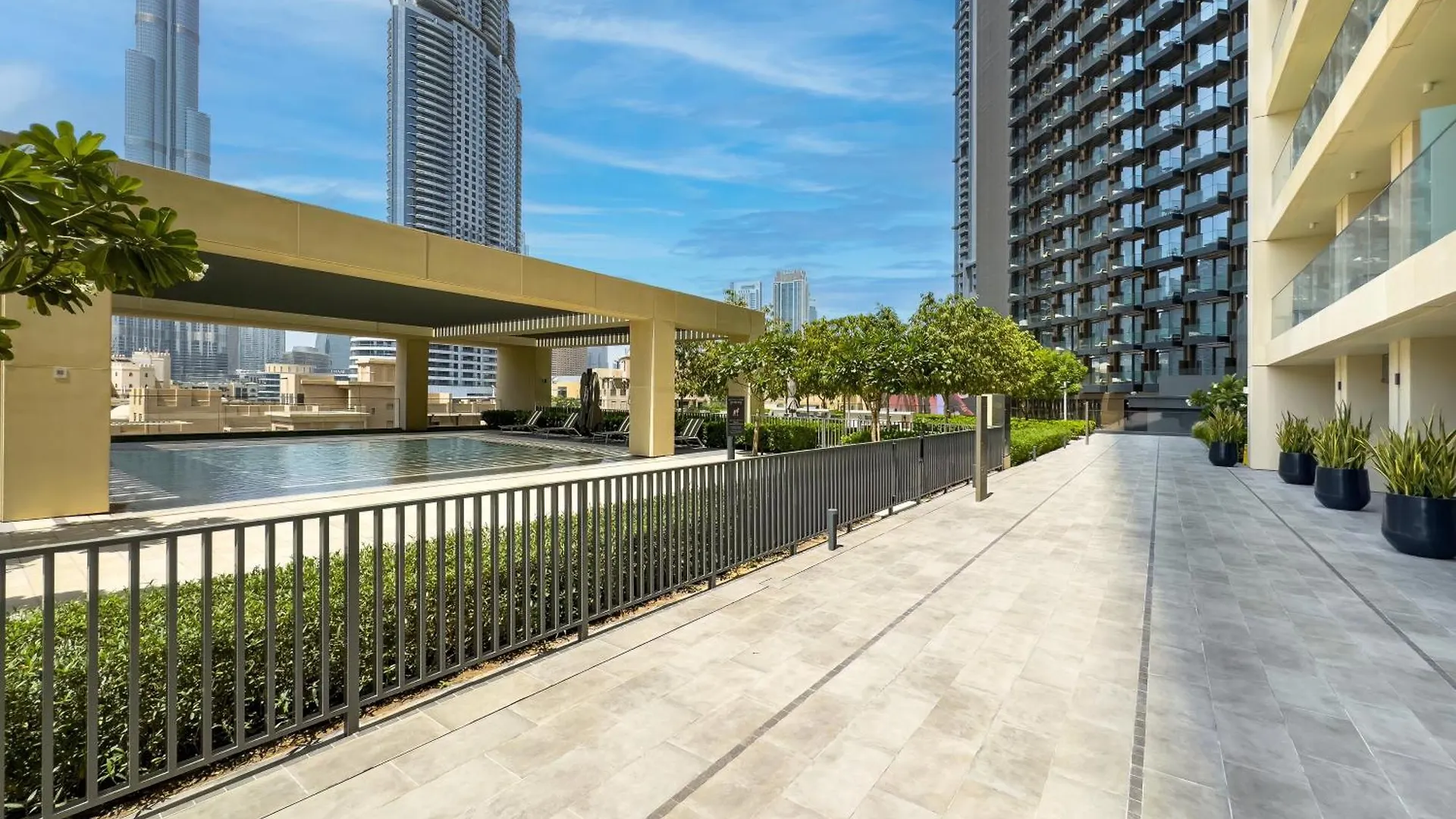 2Bdr Apt Led Side Burj Khalifa Views Opposite Dubai Mall 0*,  United Arab Emirates