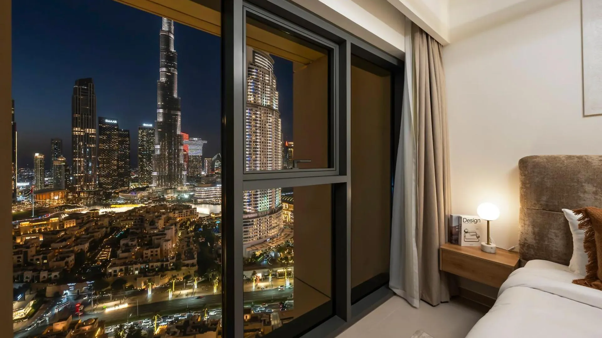 2Bdr Apt Led Side Burj Khalifa Views Opposite Dubai Mall